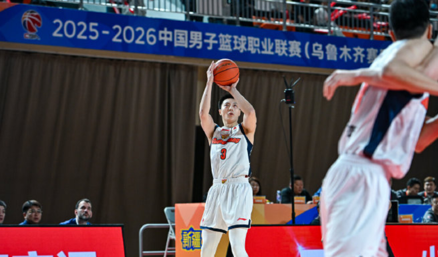 大乐透开奖号码公告-惨遭18分大逆转！广东主帅弄巧成拙，惜败家乡球队